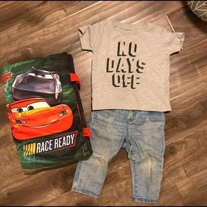 Nordstrom t-shirt + GAP star denim